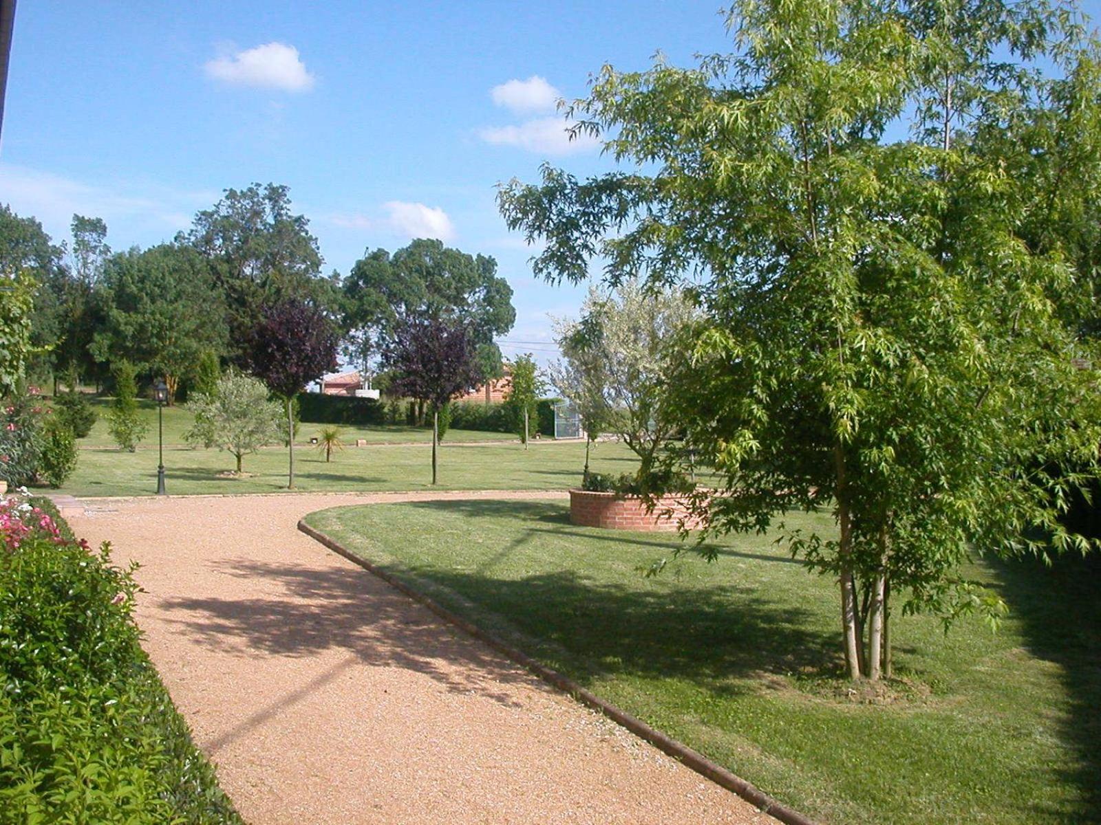 L'Oustal Du Lauragais Hotell Labastide-Beauvoir Eksteriør bilde